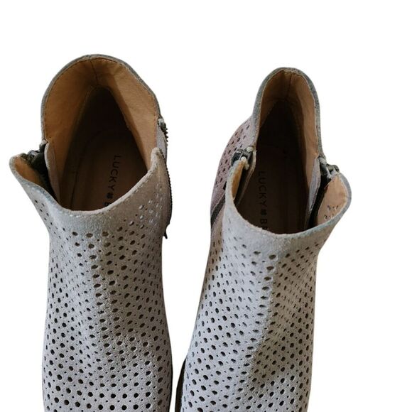 Lucky Brand Ankle Boots Womens 7.5 Bayley Taupe Perforated Suede Leather Booties - Picture 3 of 10